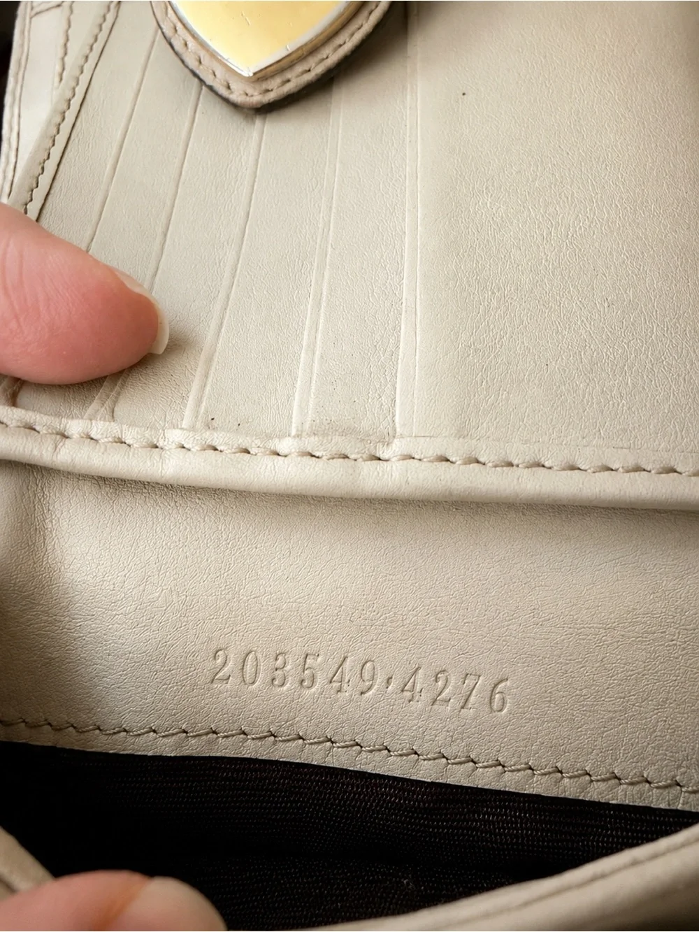 Vintage Gucci GG Monogram Heart Logo Leather Bifold Wallet Beige - Picture 6 of 8